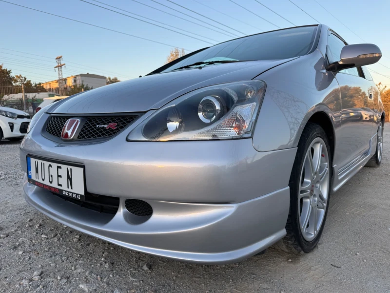 Honda Civic Type R / EP3 / ФЕЙСЛИФТ / ОРИГИНАЛ ! ! !, снимка 1 - Автомобили и джипове - 47695956