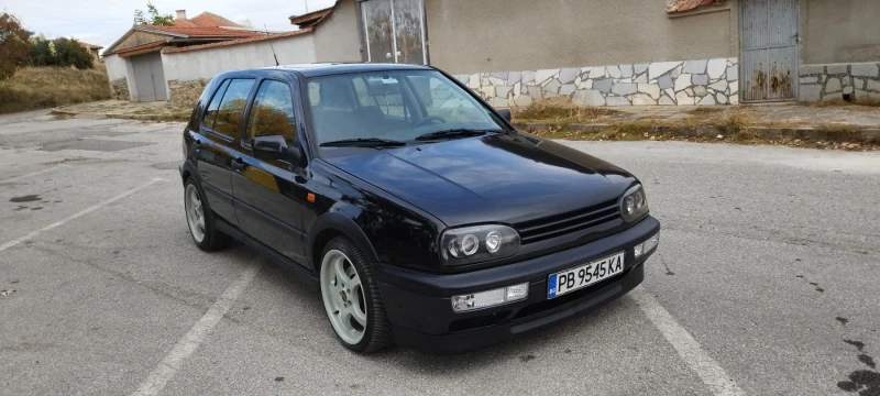 VW Golf 2.0 ABF 16V , снимка 2 - Автомобили и джипове - 47962929