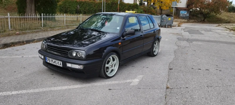 VW Golf 2.0 ABF 16V , снимка 1 - Автомобили и джипове - 47962929