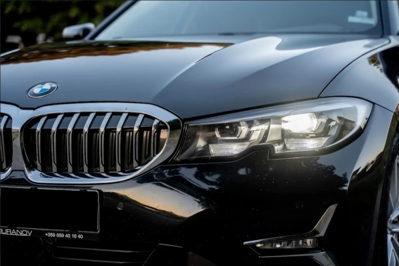 BMW 320 D xDrive Mild Hybrid, снимка 15 - Автомобили и джипове - 52301191
