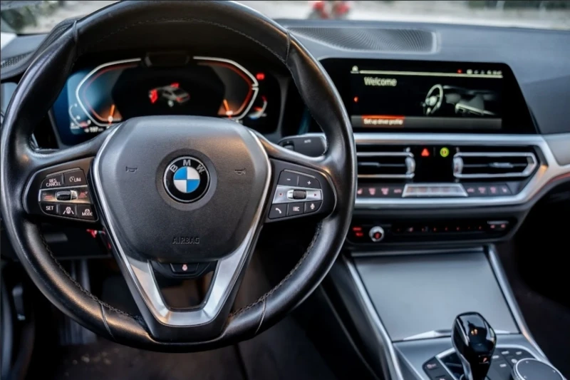 BMW 320 D xDrive Mild Hybrid, снимка 8 - Автомобили и джипове - 52301191
