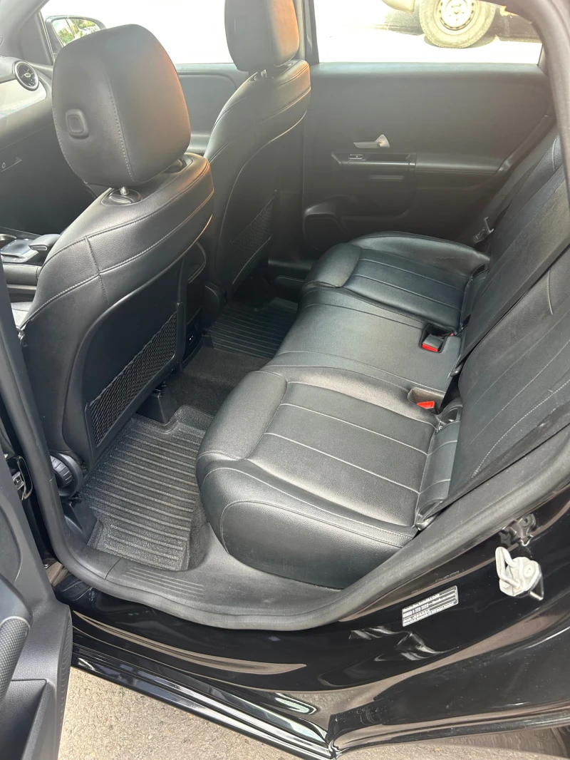 Mercedes-Benz B 180, снимка 10 - Автомобили и джипове - 52395154