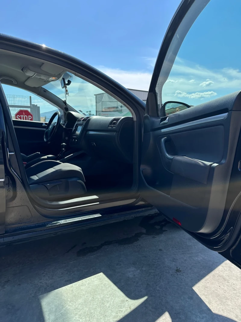 VW Golf, снимка 12 - Автомобили и джипове - 52752962