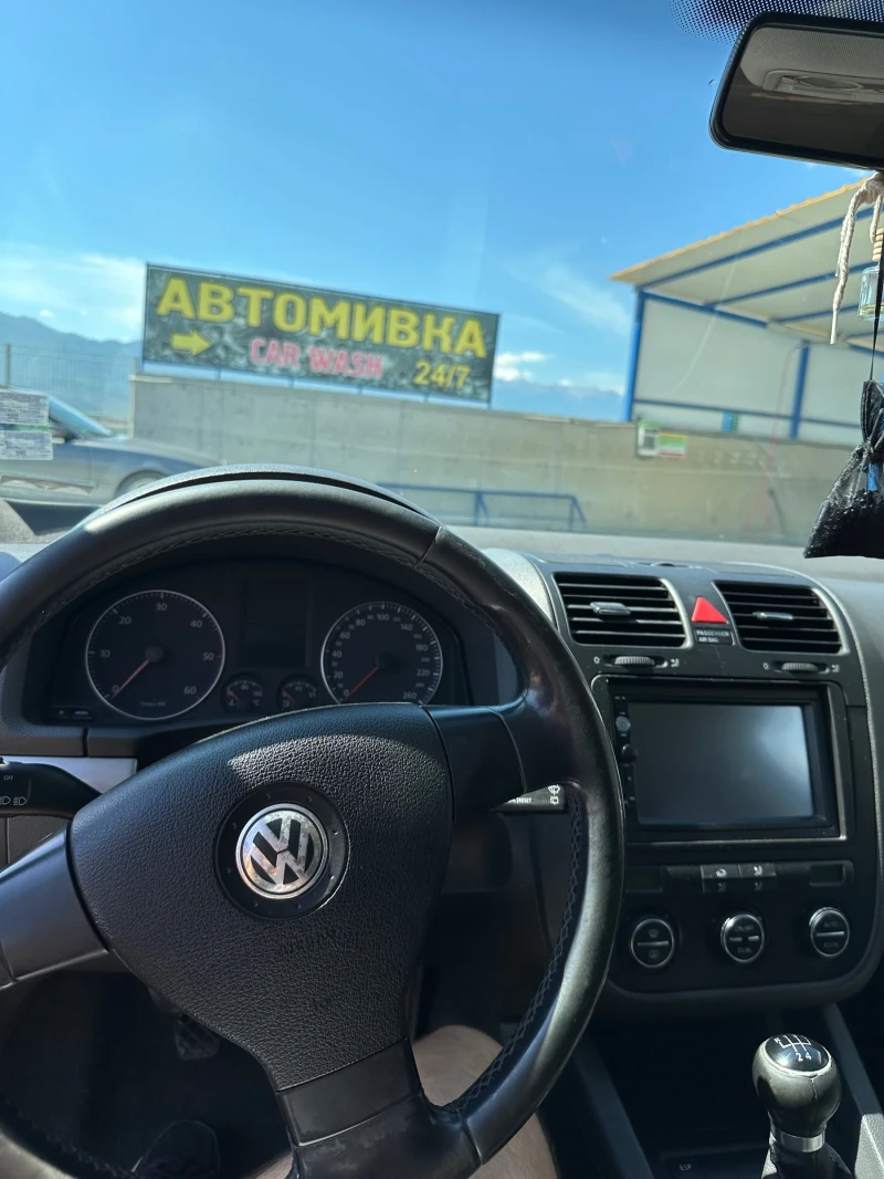 VW Golf, снимка 8 - Автомобили и джипове - 52752962