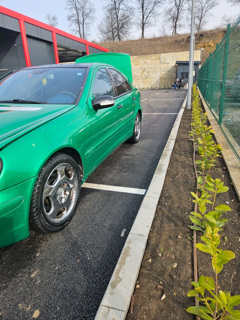 Mercedes-Benz C 270 Бартер, снимка 3 - Автомобили и джипове - 53445309
