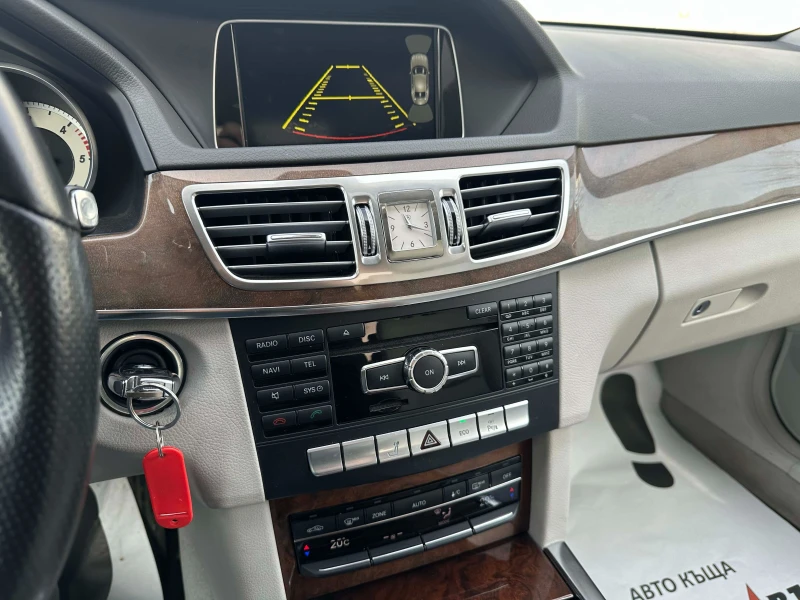 Mercedes-Benz E 250, снимка 11 - Автомобили и джипове - 53558857