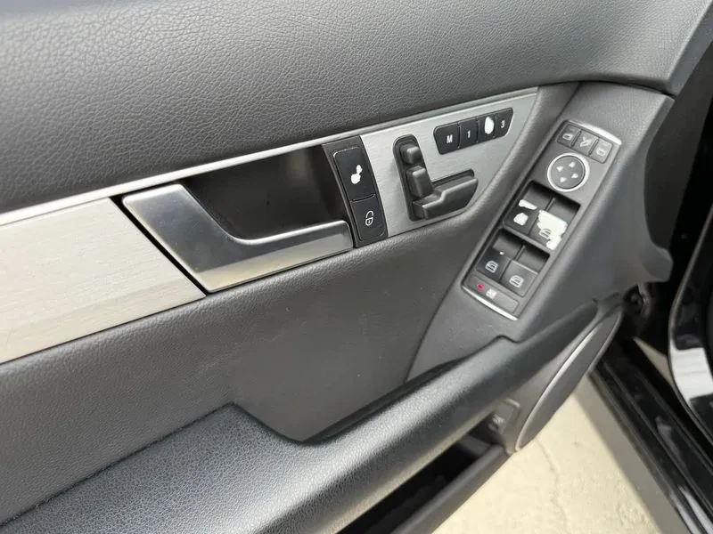 Mercedes-Benz C 220 ���� 30% ����� | Mobile.bg � ����������� 10