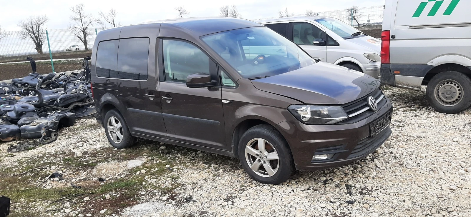 VW Caddy 2.0 TDI - изображение 2