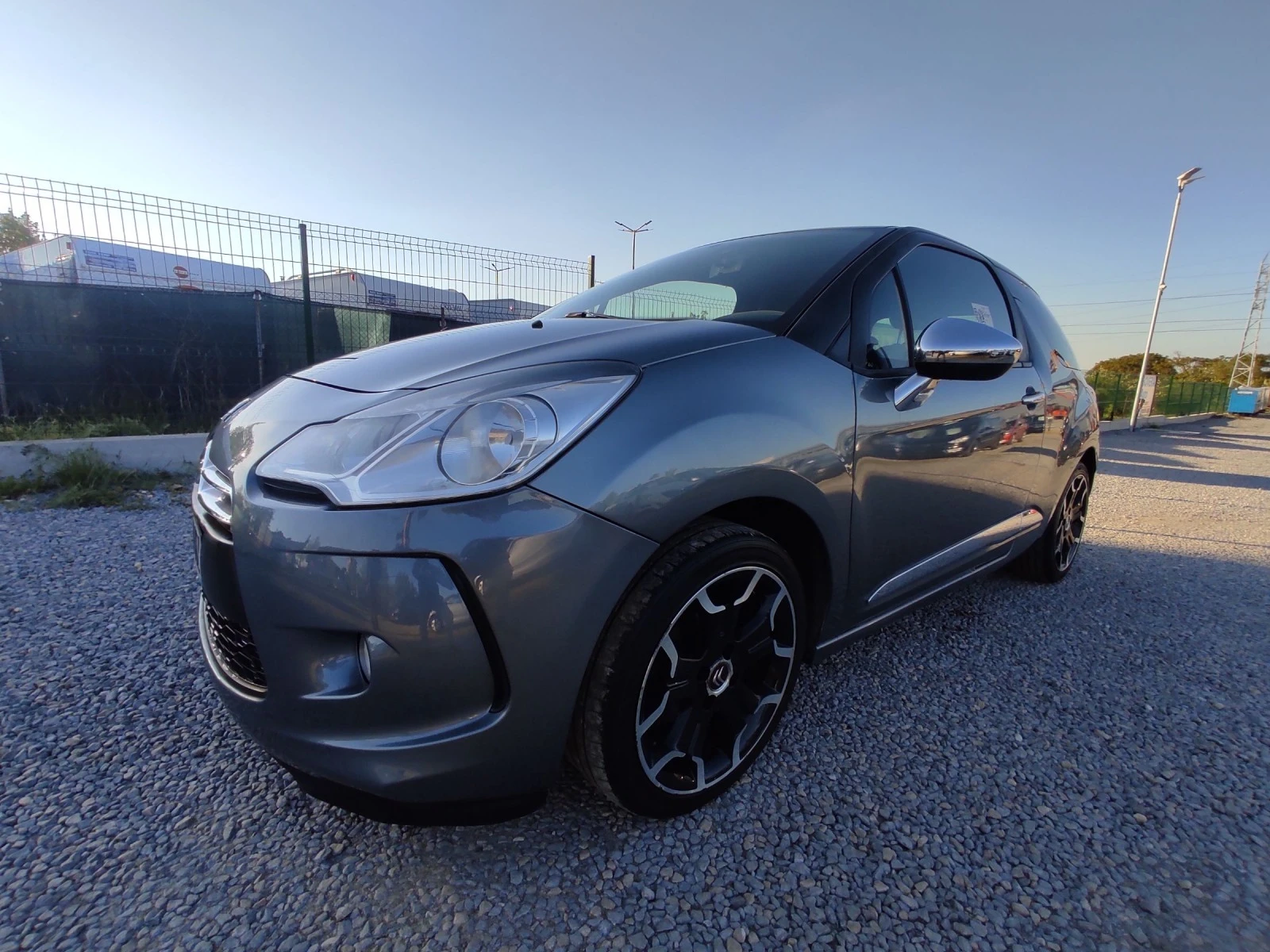 Citroen DS3 1.6 E-HDi/92k.c./EURO 5 - изображение 8