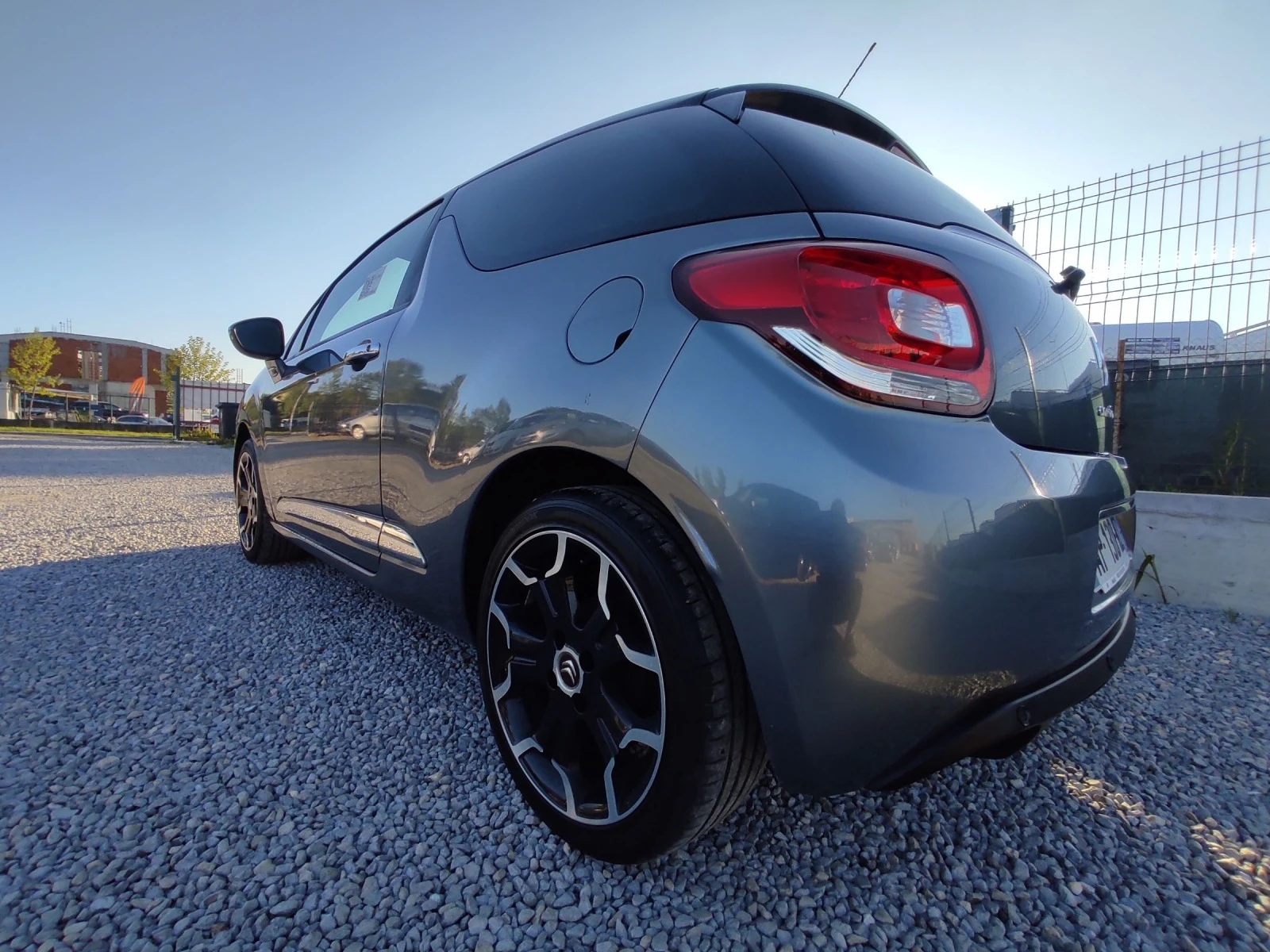 Citroen DS3 1.6 E-HDi/92k.c./EURO 5 - изображение 3