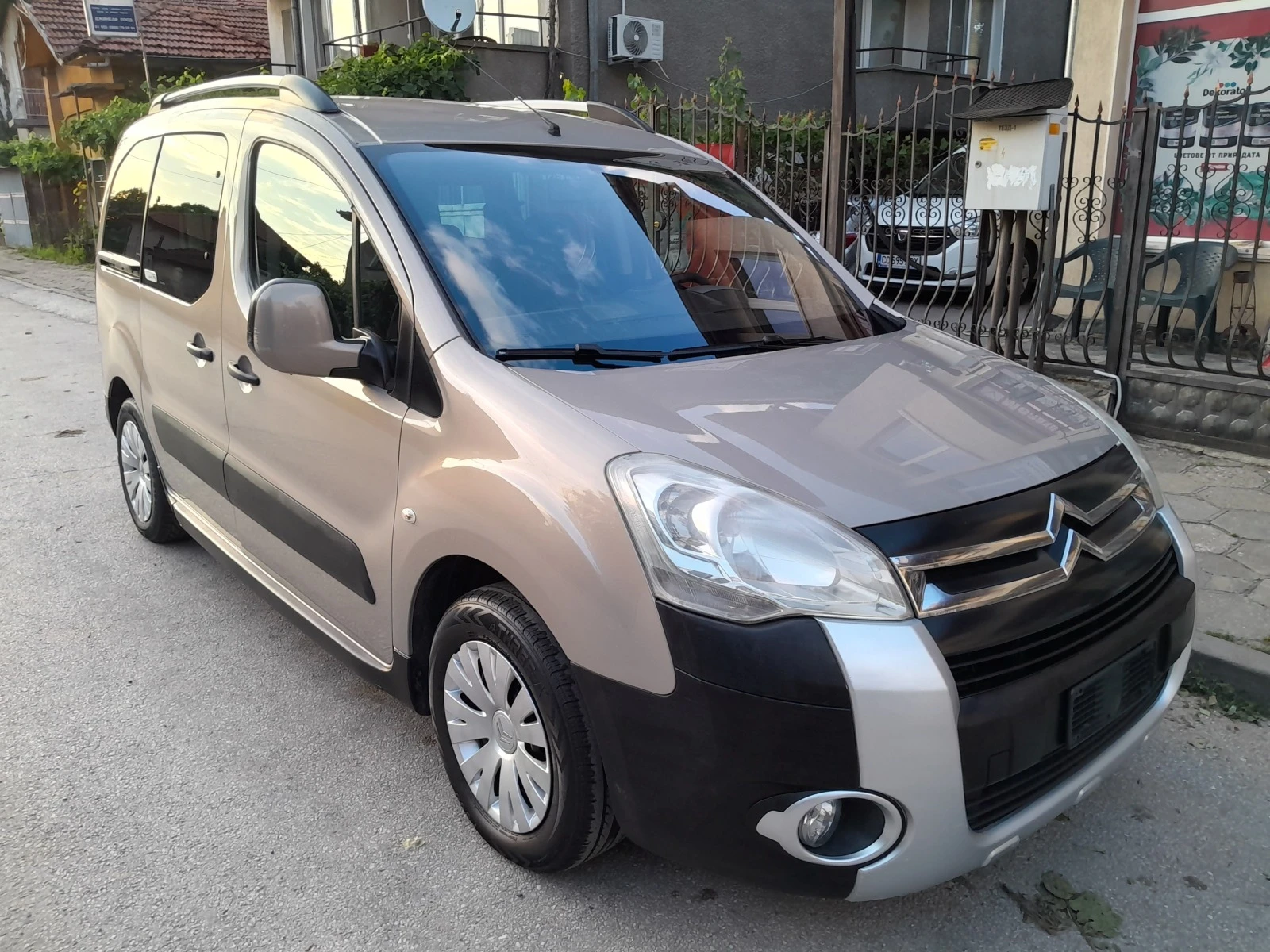 Citroen Berlingo 1.6HDI- XTR - [1] 