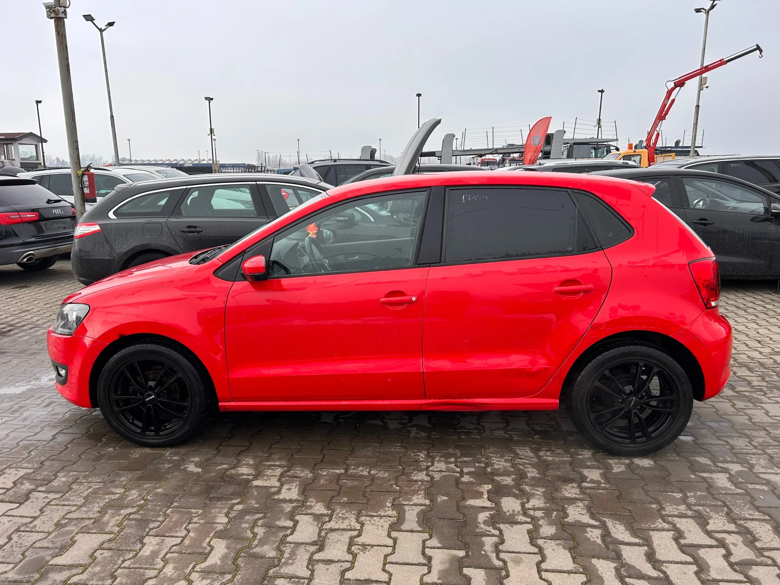 VW Polo 1.2i NAVI EURO 5 - изображение 9