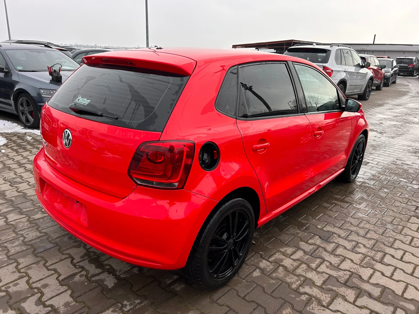 VW Polo 1.2i NAVI EURO 5 - изображение 6