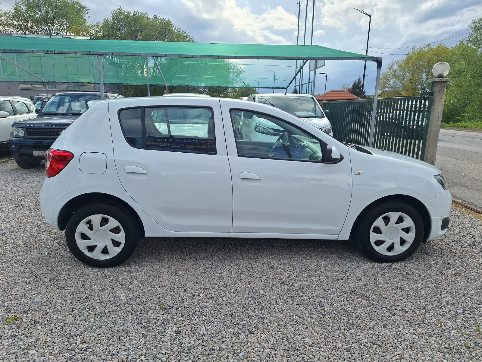 Dacia Sandero 1.2 75ks Navigacia Fabrichna gaz! - изображение 2