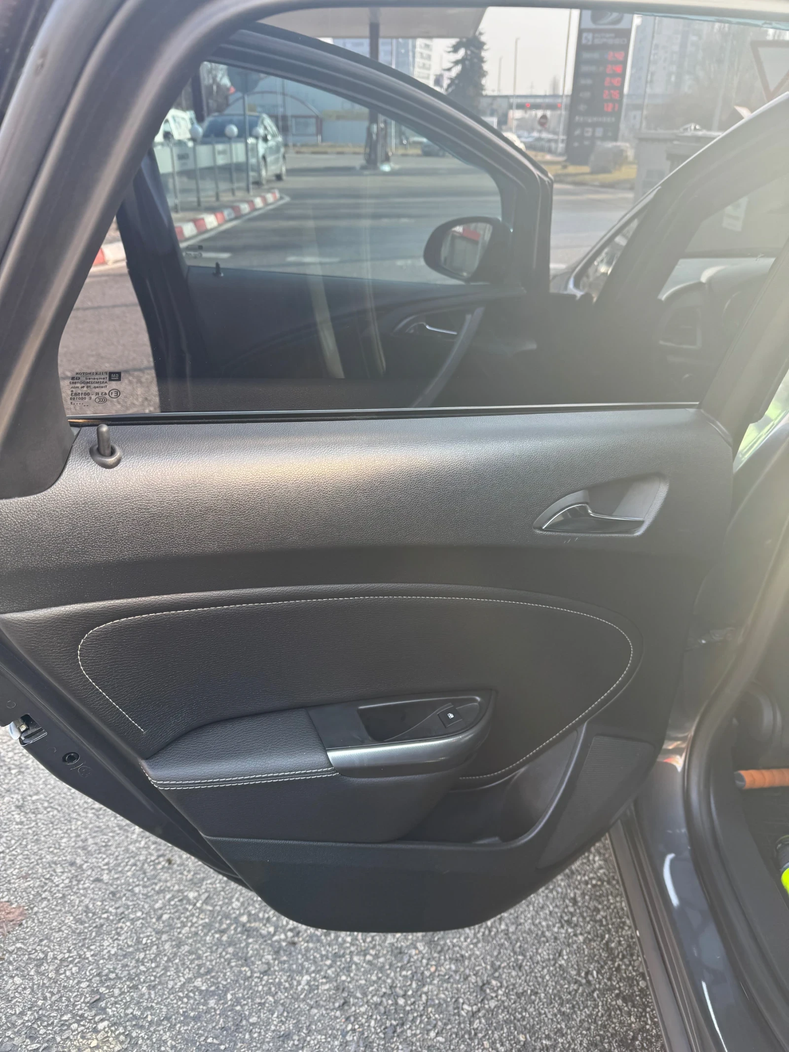Opel Astra Astra J - изображение 5