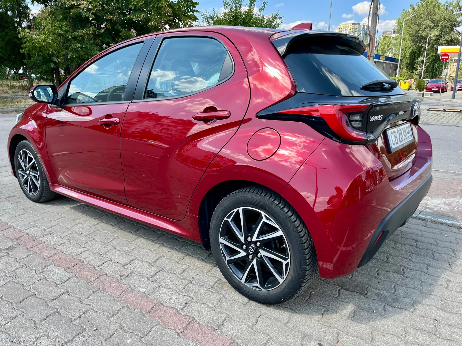 Toyota Yaris 1.5 TNGA, 125 к.с - изображение 7