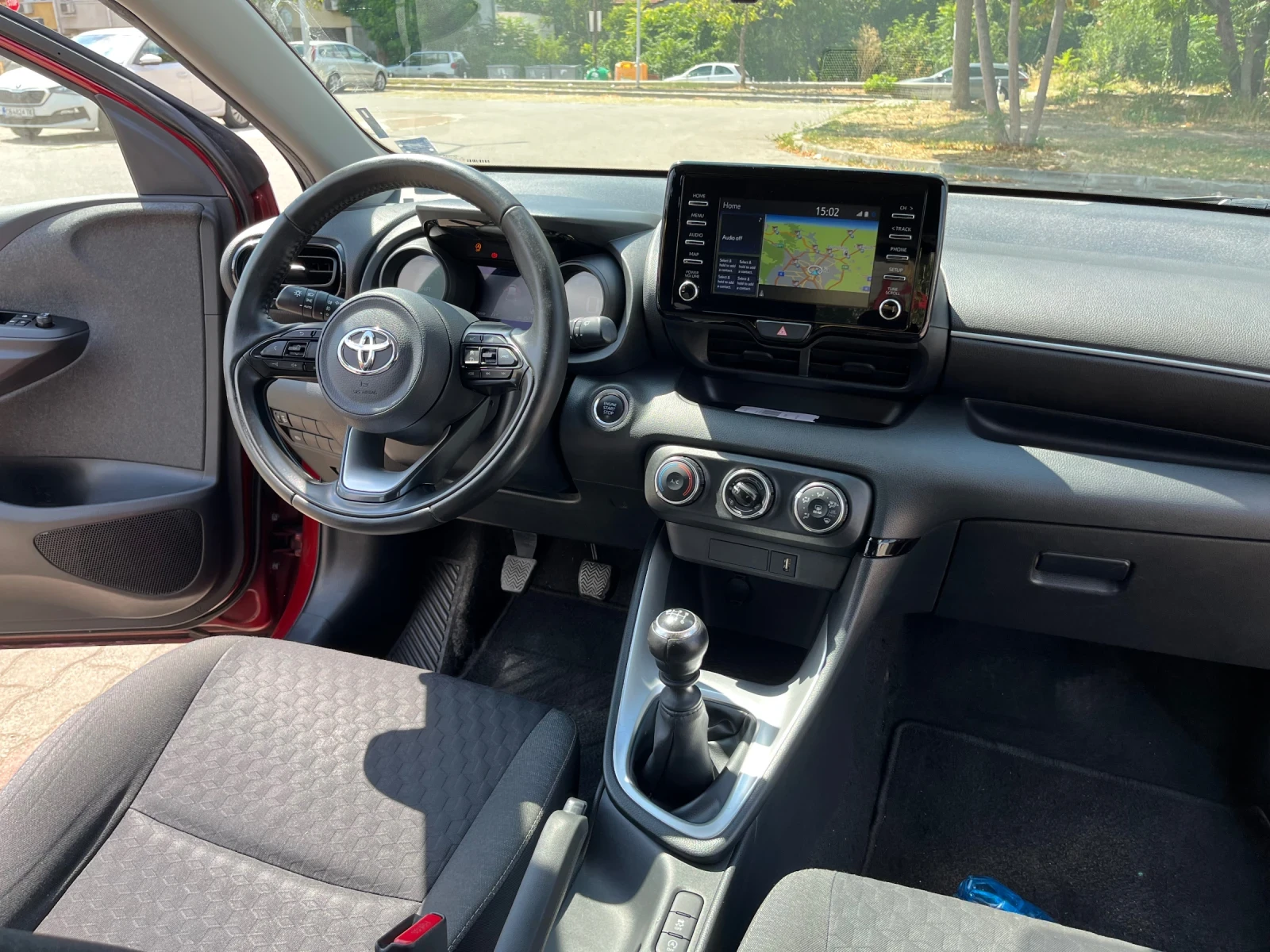 Toyota Yaris 1.5 TNGA, 125 к.с - изображение 9