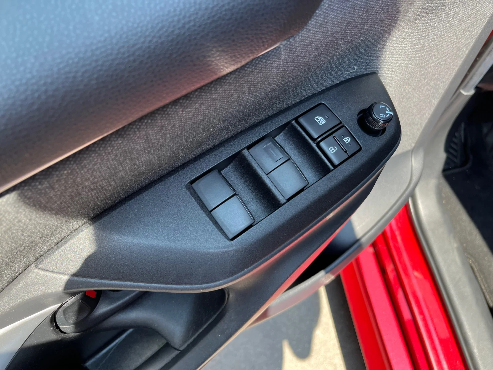 Toyota Yaris 1.5  VVT-i, 125 кс.  - изображение 8