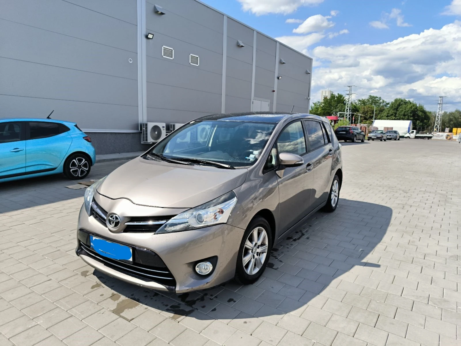 Toyota Verso  - изображение 2