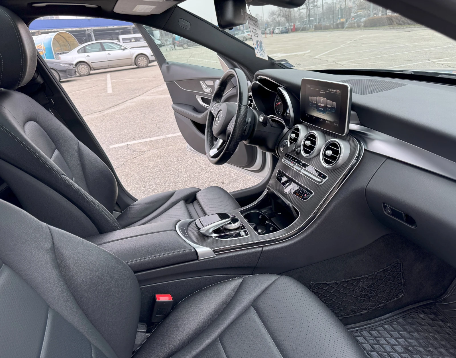 Mercedes-Benz C 300 4Matic - 9G tronic - изображение 10