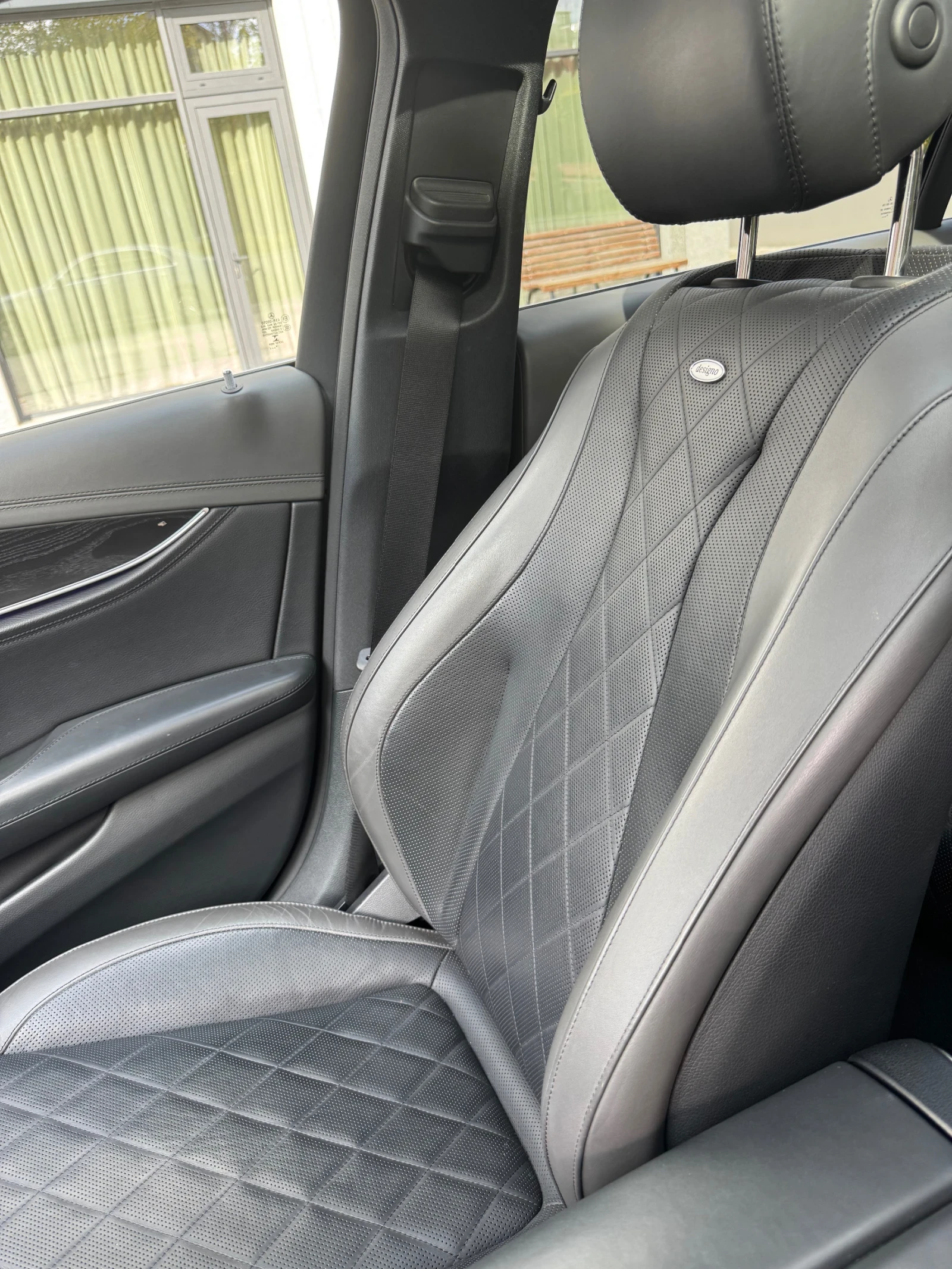 Mercedes-Benz E 400 DESIGNO , AMG LINE , 4MATIC , 360  | Mobile.bg — изображение 13