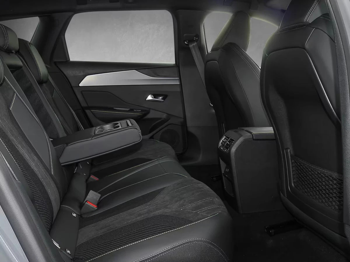 Peugeot 308 GT/156HP/AHK/360/ACC/NAVI/LED/KLESS/501g | Mobile.bg   14