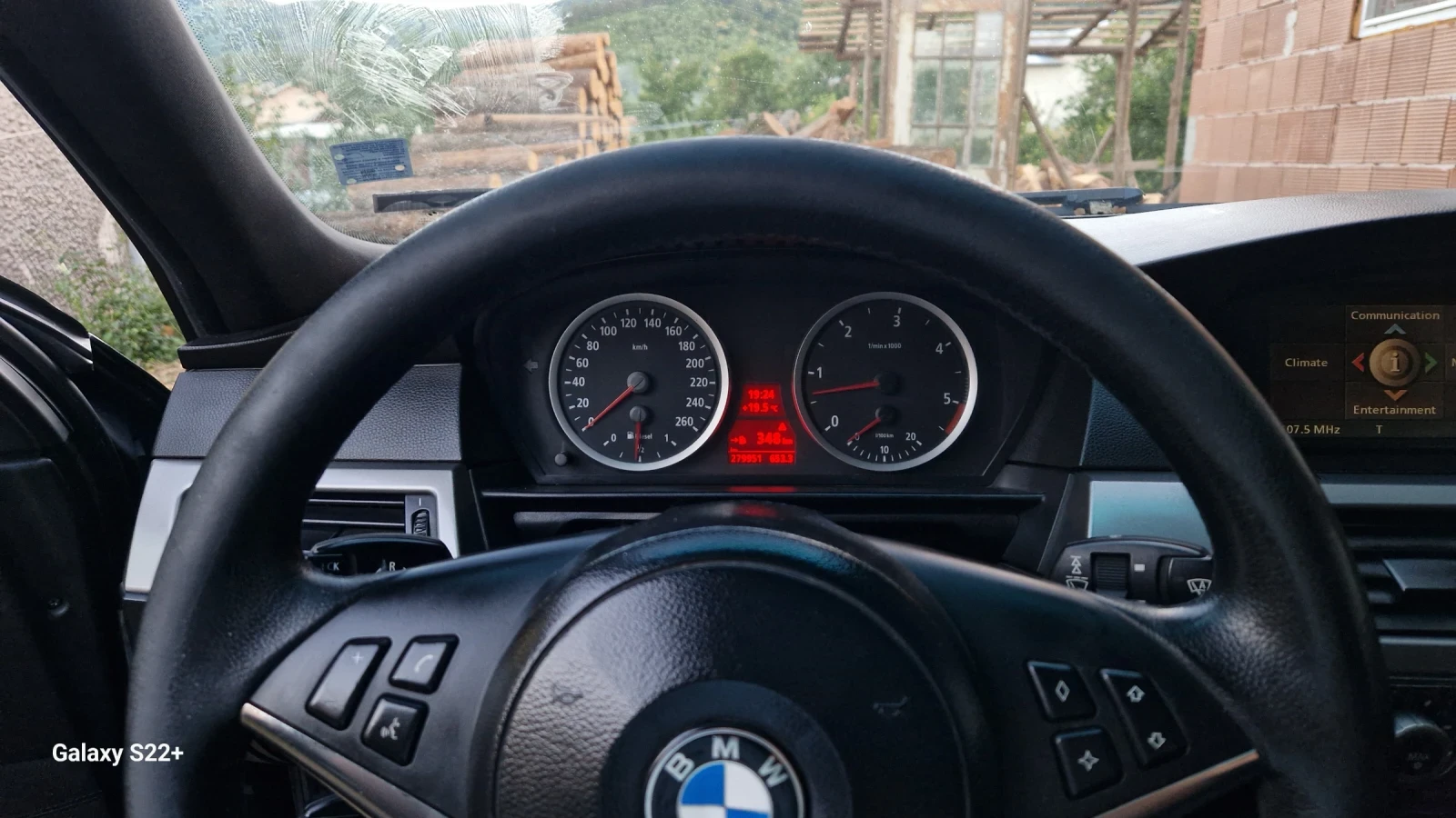 BMW 530 Дата на производство: 2004 г. Двигател: Дизелов М5 - изображение 3