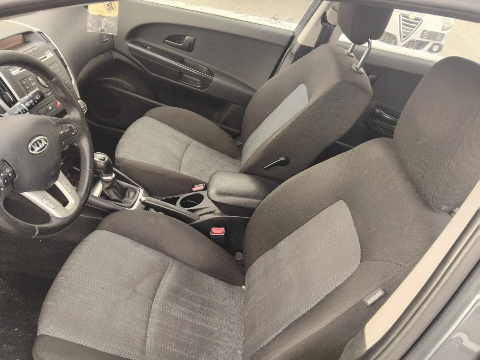 Kia Ceed 1.6crdi115ксА/С - изображение 5