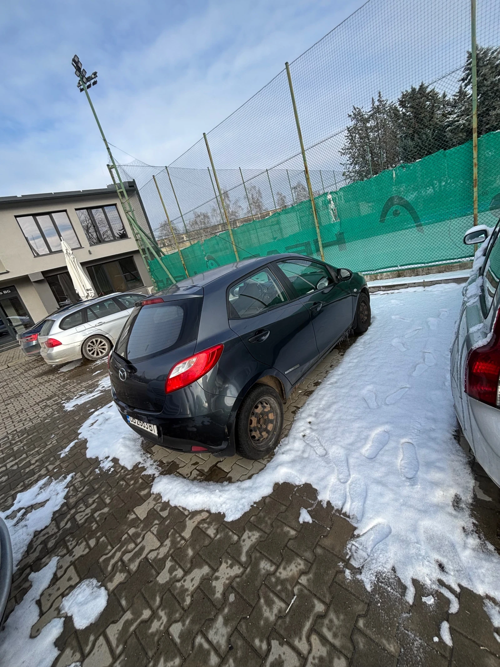 Mazda 2  - изображение 7