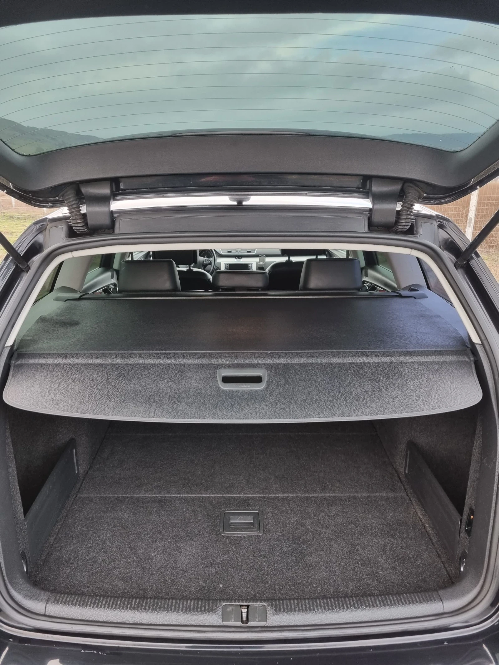 VW Passat 2.0tdi 140���� Highline ��� ��� | Mobile.bg � ����������� 13