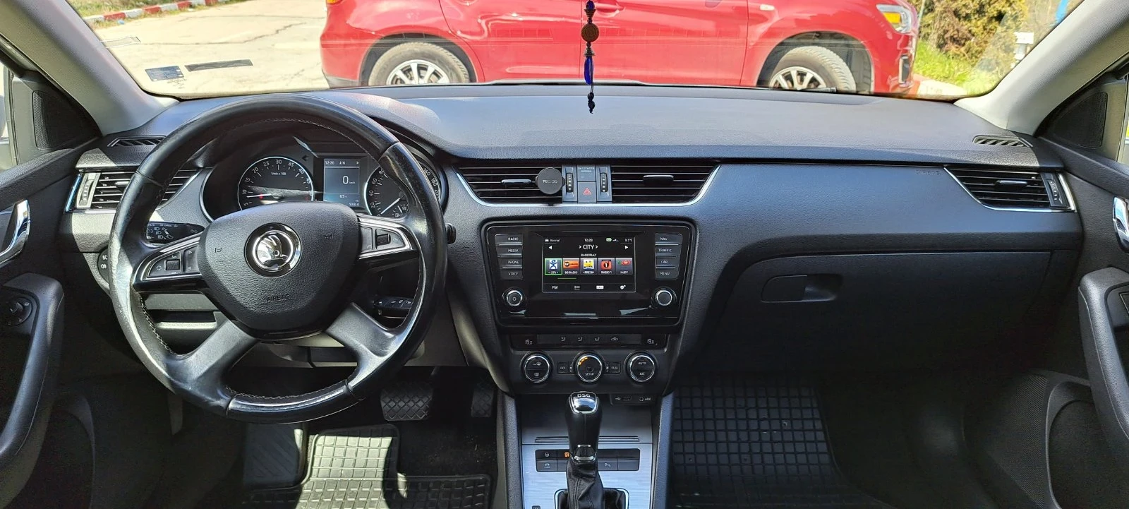 Skoda Octavia, снимка 11 - Автомобили и джипове - 53851961