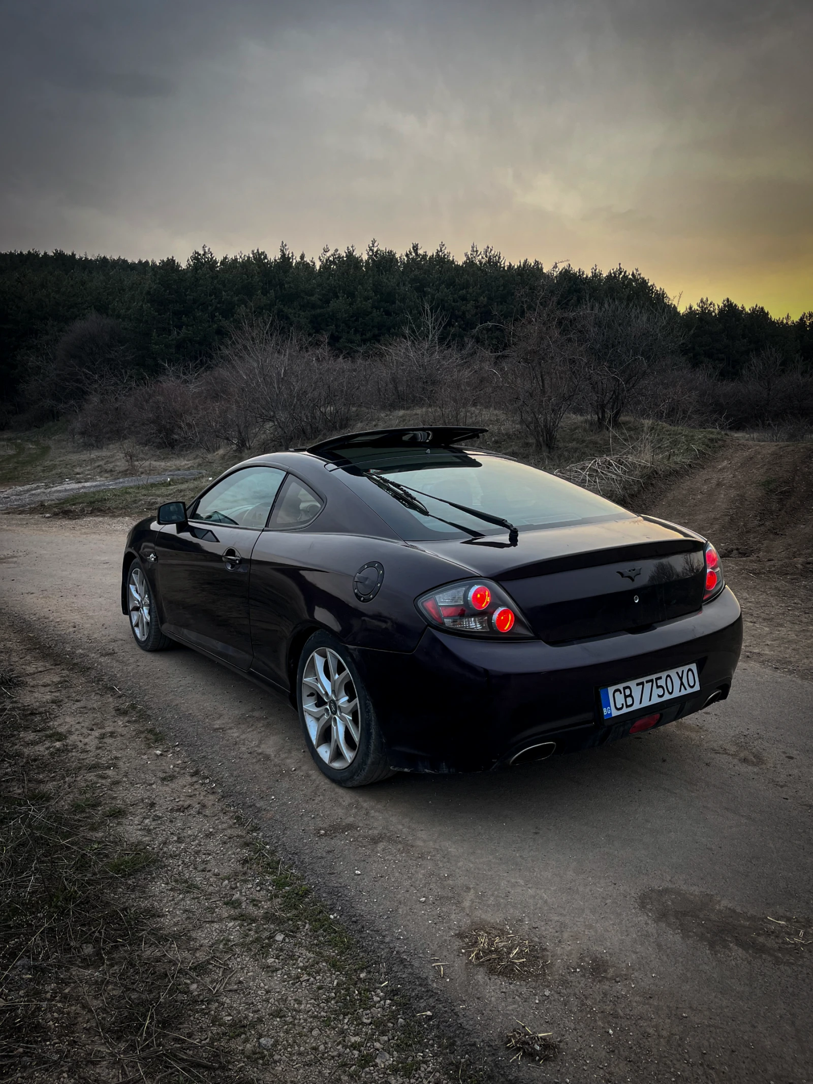 Hyundai Coupe, снимка 7 - Автомобили и джипове - 53962442