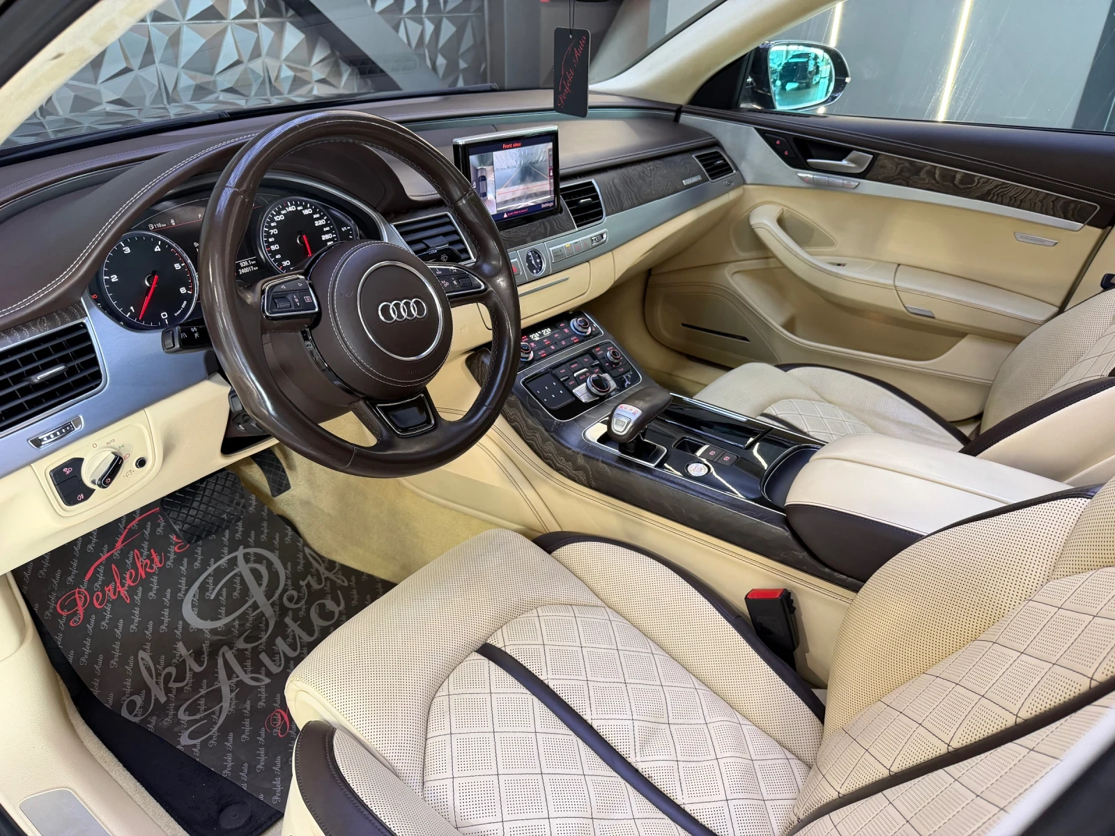Audi A8 4.2 TDI QUATTRO MATRIX * S LINE * BOSE * ШИБЕДАХ, снимка 9 - Автомобили и джипове - 55465849