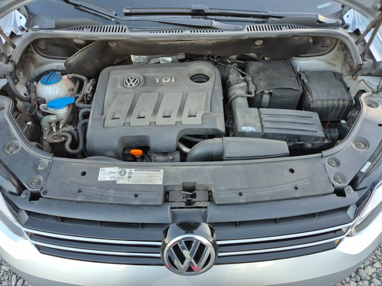 VW Touran АВТОМАТИК, снимка 16 - Автомобили и джипове - 56274808
