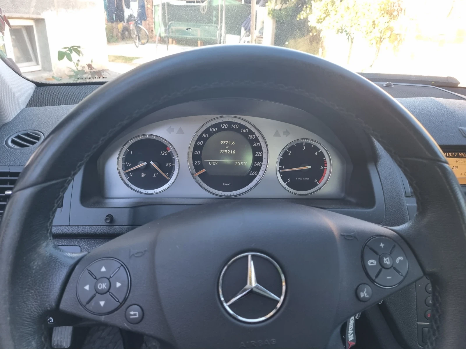 Mercedes-Benz C 220 Авангард, снимка 10 - Автомобили и джипове - 56363845