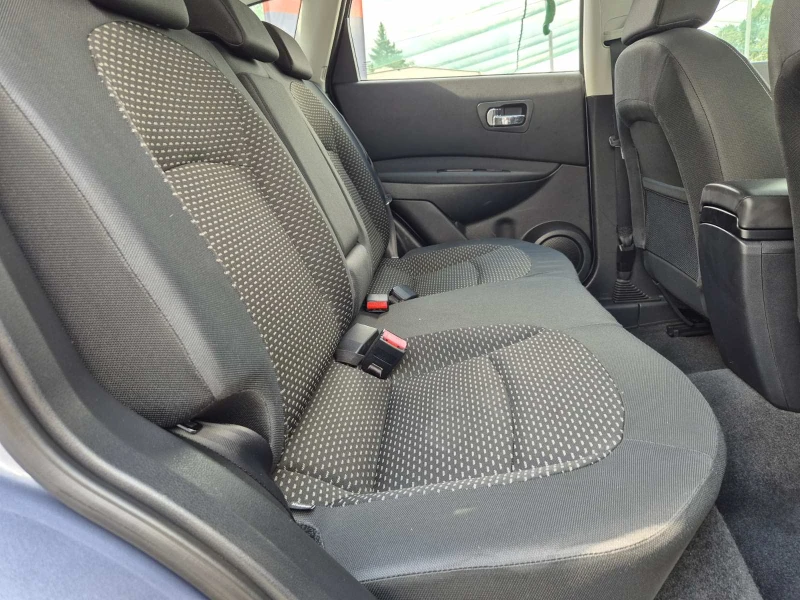 Nissan Qashqai 2.0D-4X4-189000км, снимка 13 - Автомобили и джипове - 51227549