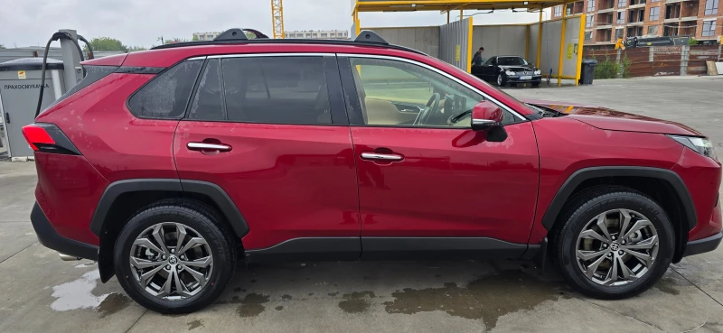 Toyota Rav4 LUXURY, снимка 3 - Автомобили и джипове - 51979927