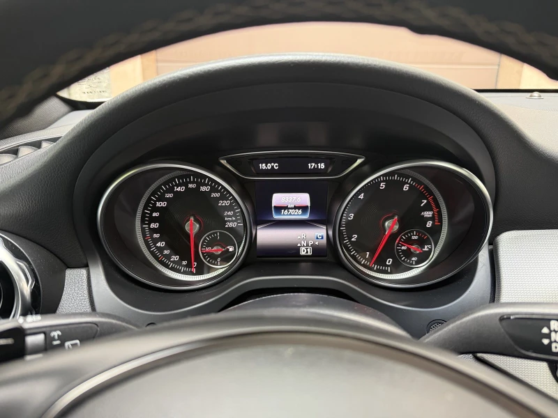 Mercedes-Benz GLA 250, снимка 6 - Автомобили и джипове - 52478244