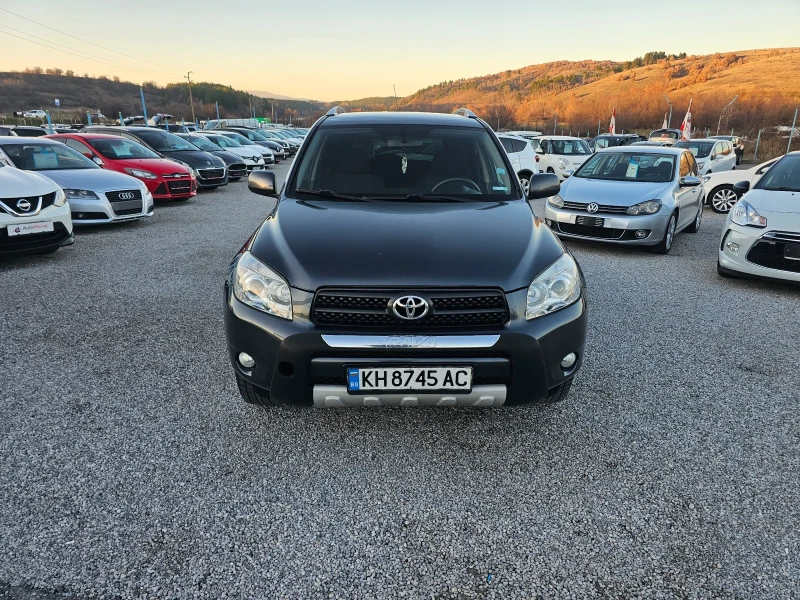 Toyota Rav4 2.2 D4D, снимка 2 - Автомобили и джипове - 52745537