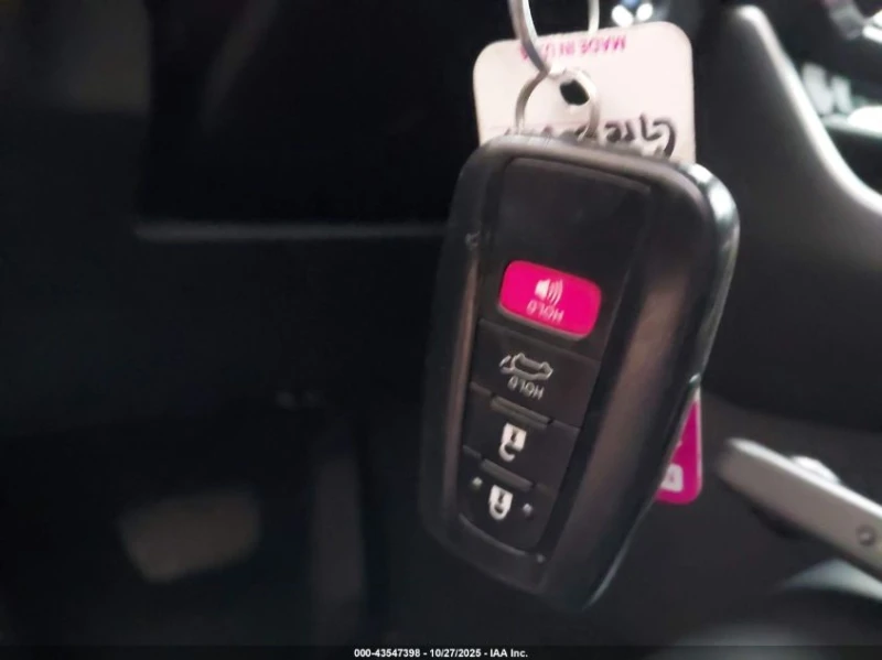 Toyota Rav4 2.5L I-4 DI, DOHC, VVT, 203HP Front Wheel Drive, снимка 3 - Автомобили и джипове - 53046677