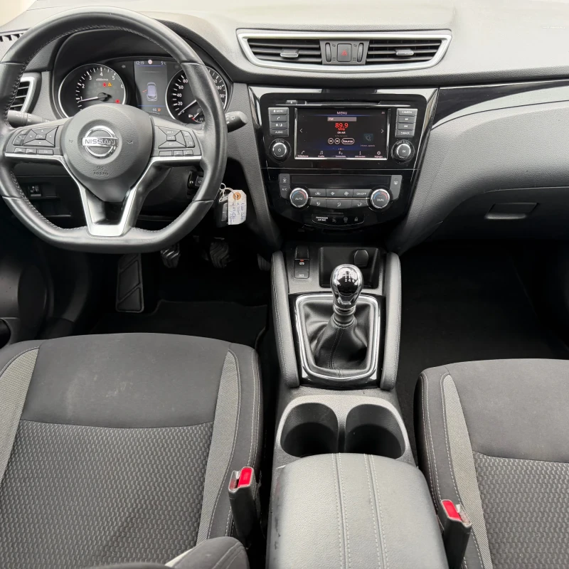 Nissan Qashqai 1.3i, ШВЕЙЦАРИЯ, снимка 14 - Автомобили и джипове - 53281220