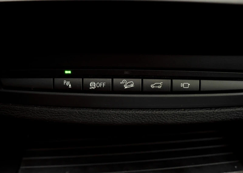 BMW X5 xDrive35i* Автокредит* (Цена до БГ), снимка 11 - Автомобили и джипове - 53416982