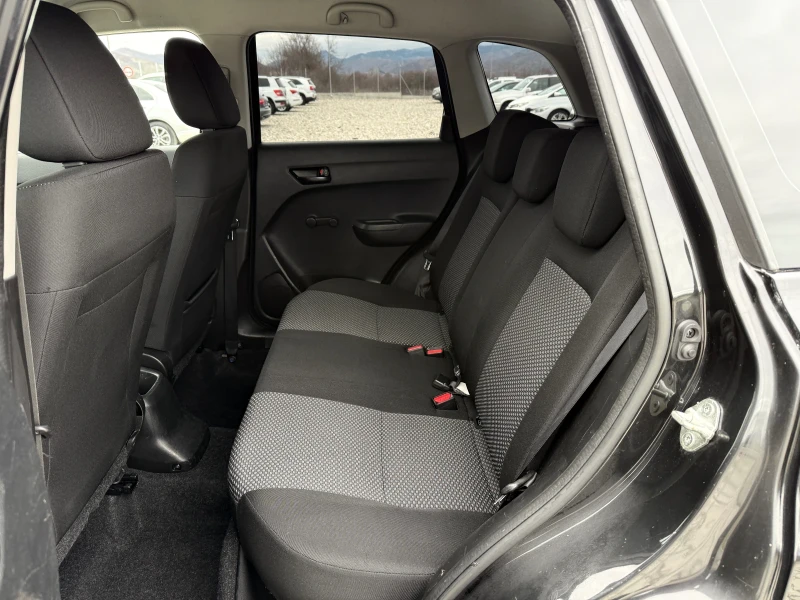 Suzuki Vitara 1.6VVTI 4x4 ШВЕЙЦАРИЯ, снимка 11 - Автомобили и джипове - 53434427