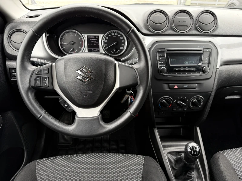 Suzuki Vitara 1.6VVTI 4x4 ШВЕЙЦАРИЯ, снимка 15 - Автомобили и джипове - 53434427
