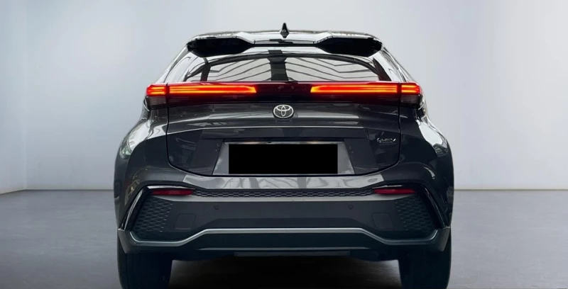 Toyota C-HR 2.0 HYBRID* LOUNGE* LED* JBL* DISTR* KEYLESS* CAME, снимка 6 - Автомобили и джипове - 53522160