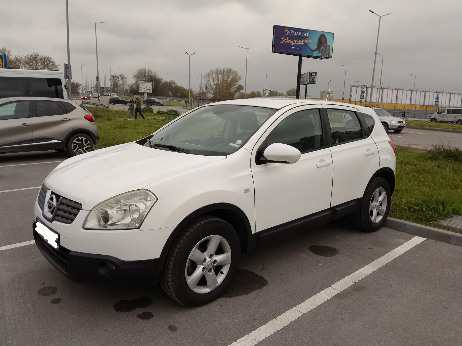 Nissan Qashqai 2.0 DCI, 4x4, Автоматик - изображение 3