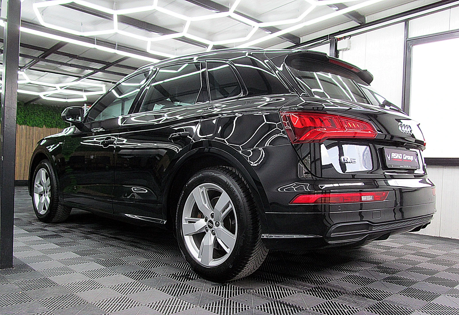 Audi Q5 S-line+ + + /Keyless Go/KAMERA/СОБСТВЕН ЛИЗИНГ - изображение 4