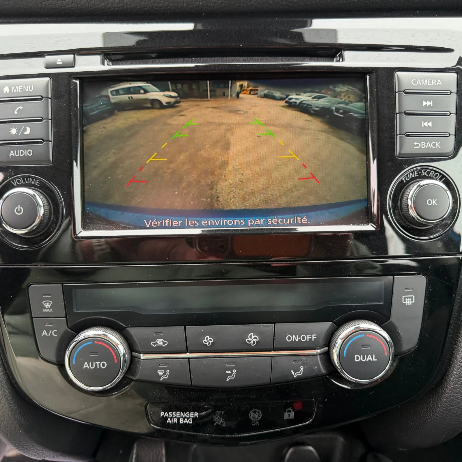 Nissan Qashqai 1.3i, ��������� | Mobile.bg � ����������� 13