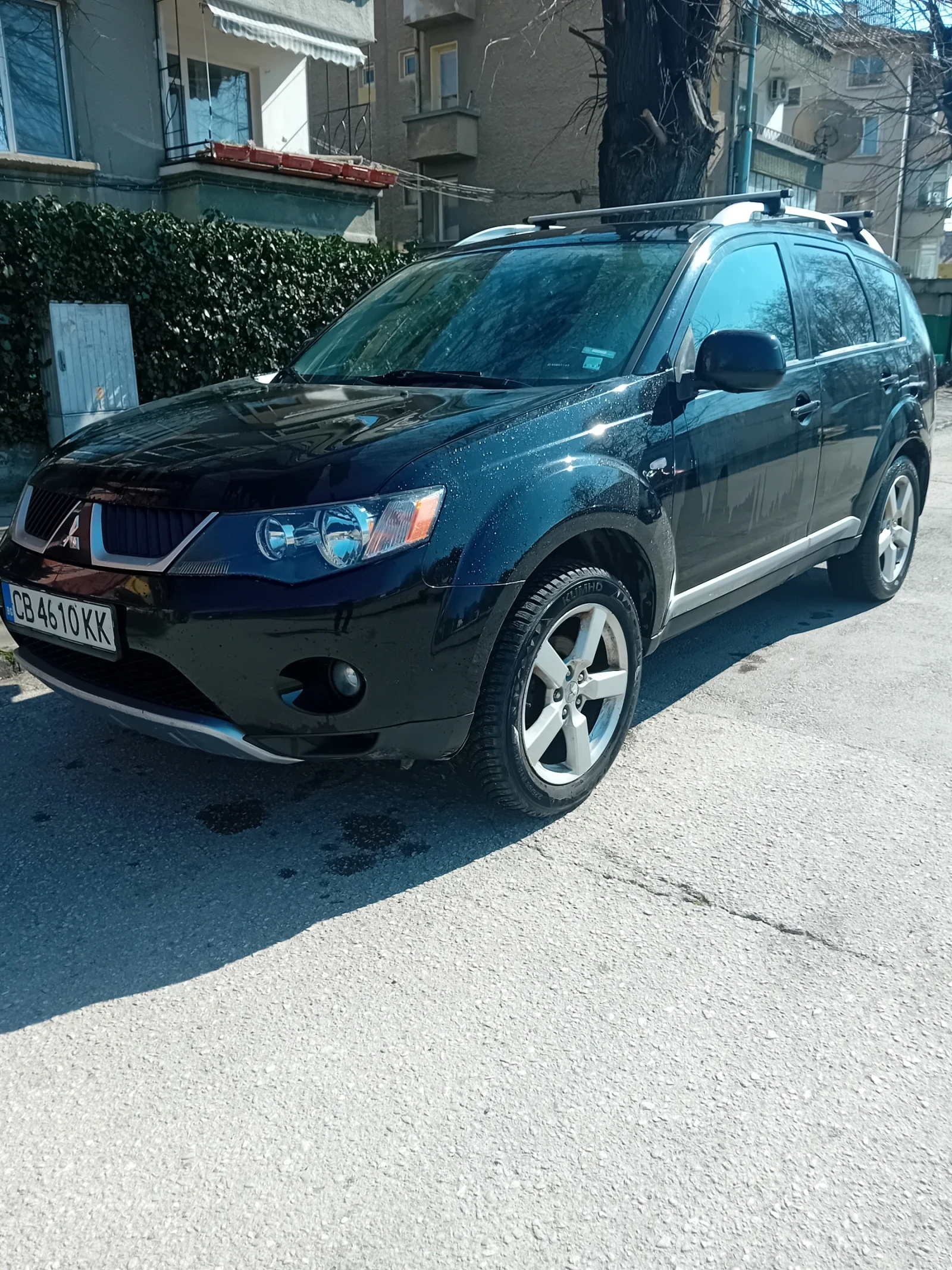 Mitsubishi Outlander 2.4 Газ 4Х4, снимка 4 - Автомобили и джипове - 54155649