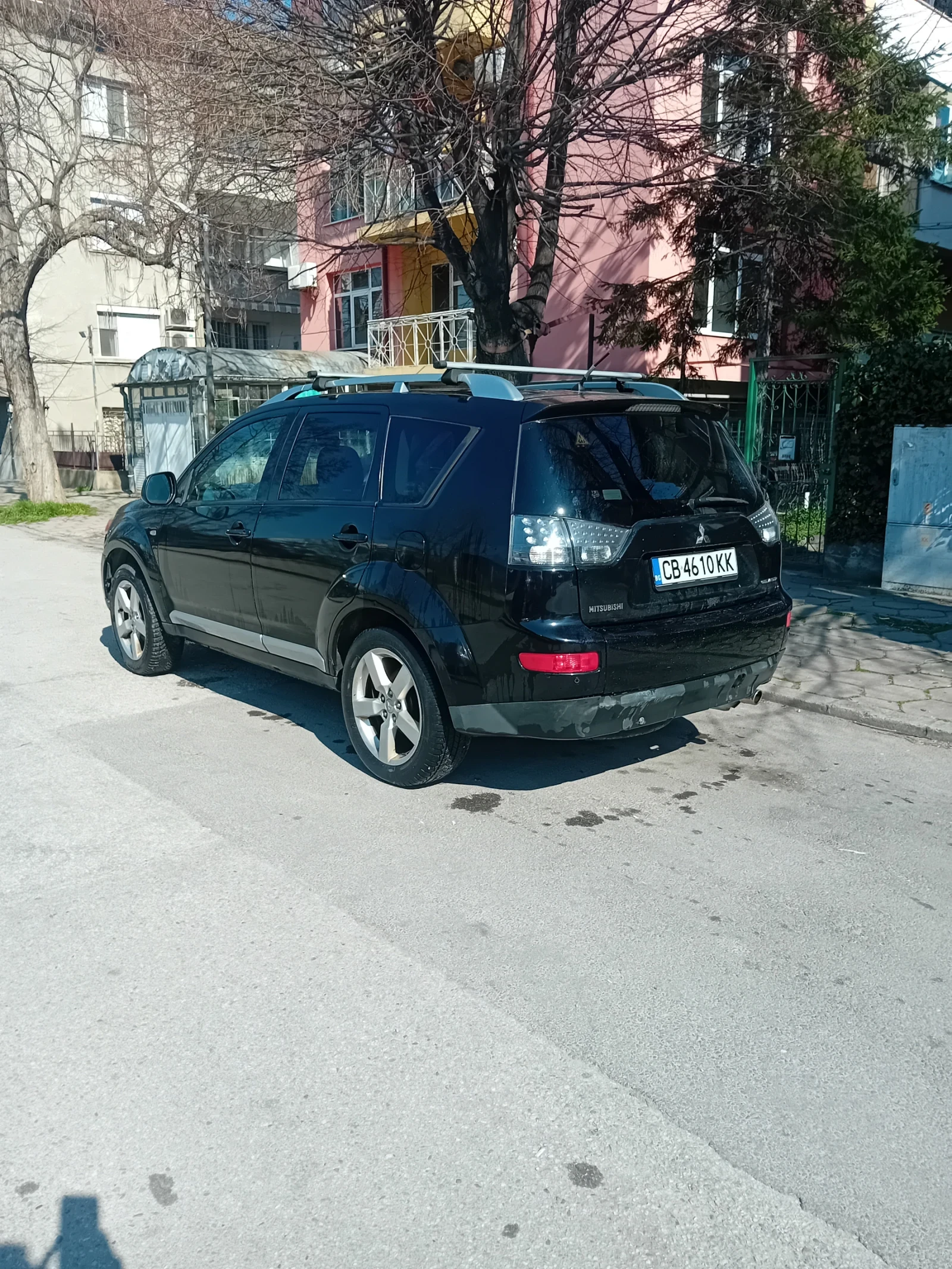 Mitsubishi Outlander 2.4 Газ 4Х4, снимка 5 - Автомобили и джипове - 54155649